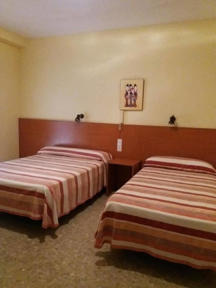 Hotel Borja El Puig  Extérieur photo